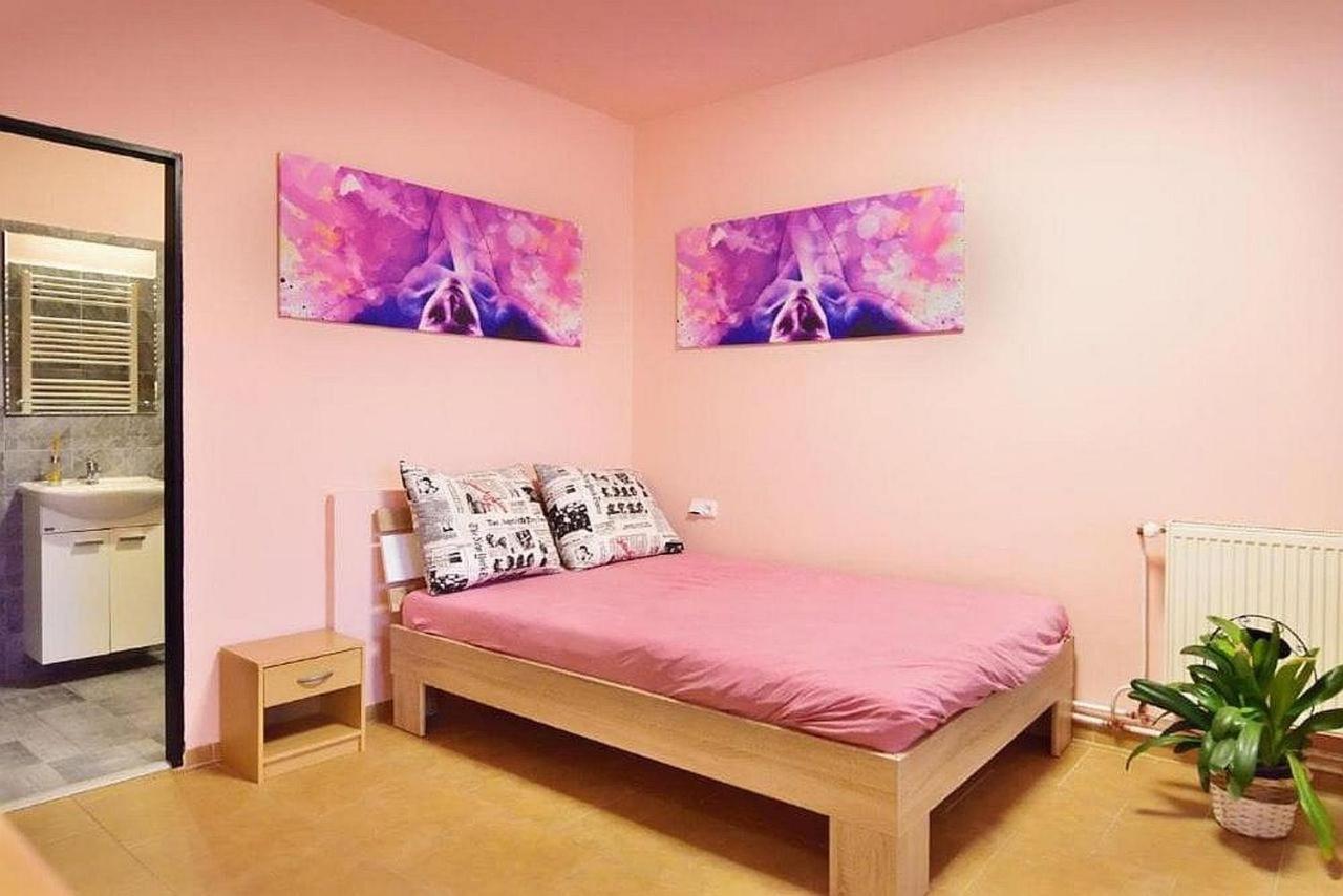 Nika Beds Ξενοδοχείο Παρντούμπιτσε Εξωτερικό φωτογραφία